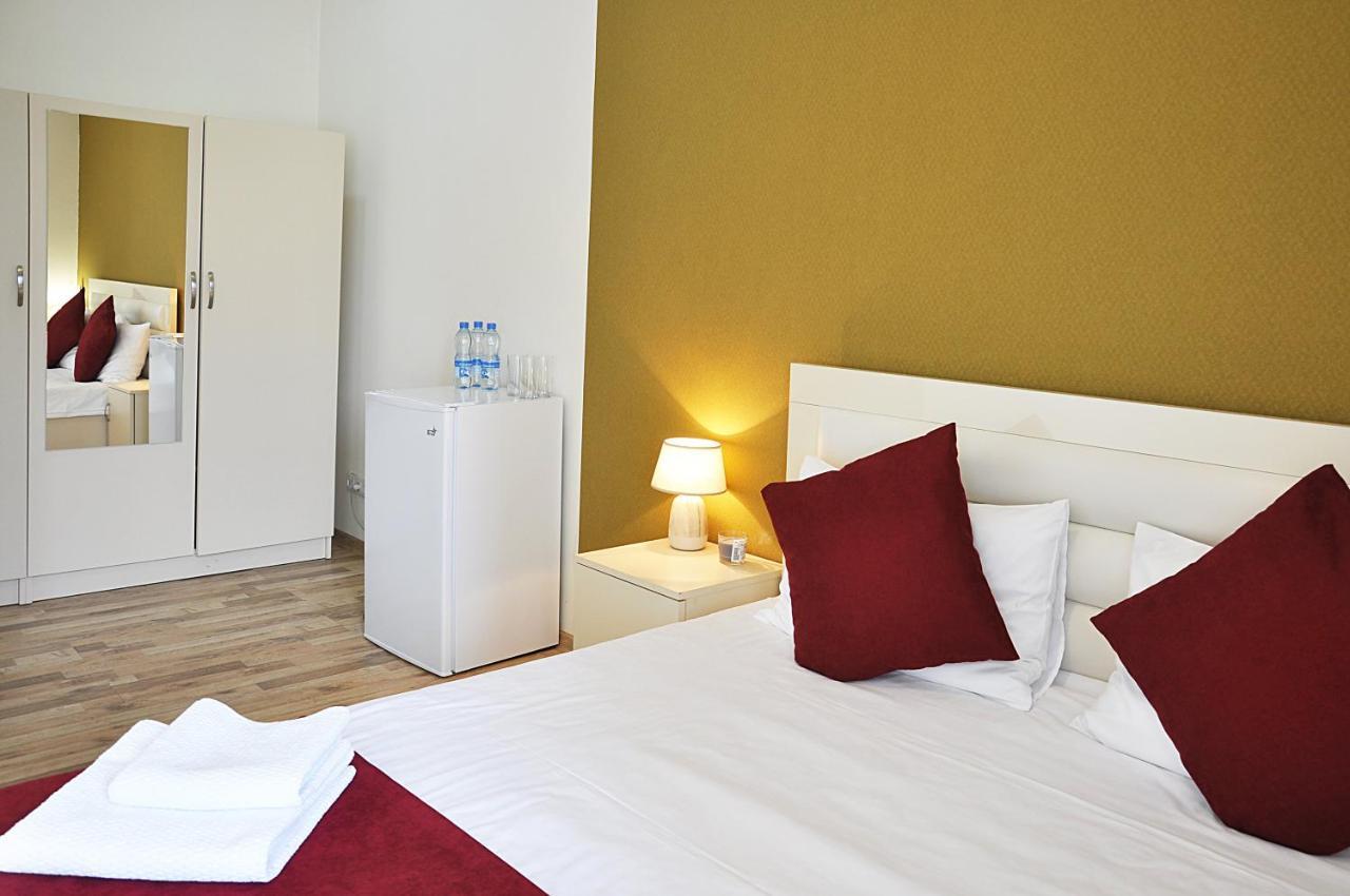 Hotel Alexandra Tbilisi Ngoại thất bức ảnh