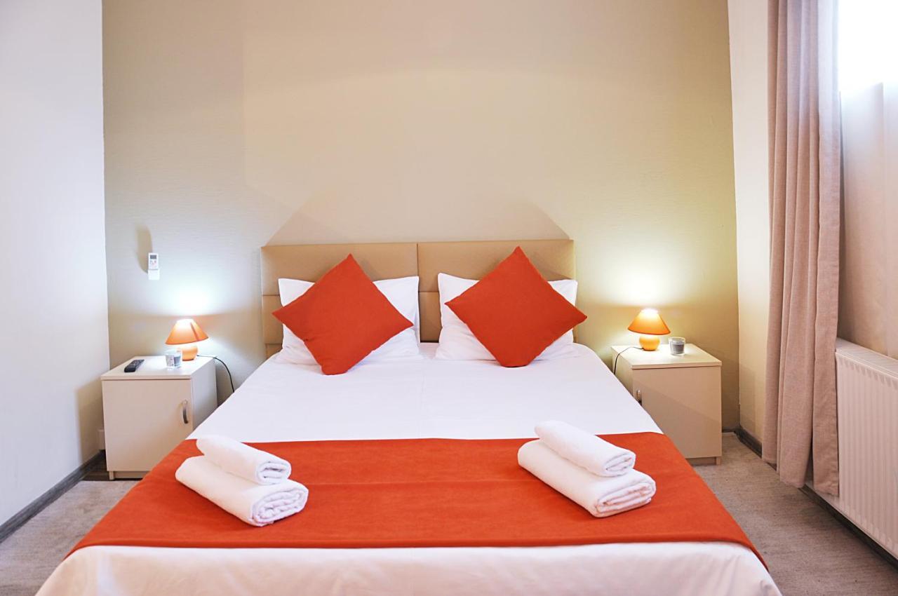 Hotel Alexandra Tbilisi Ngoại thất bức ảnh